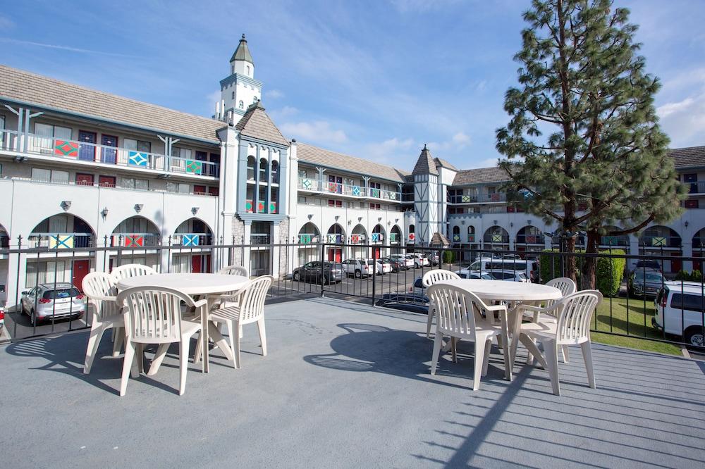 Castle Inn And Suites Anaheim Kültér fotó