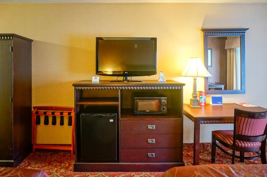 Castle Inn And Suites Anaheim Kültér fotó