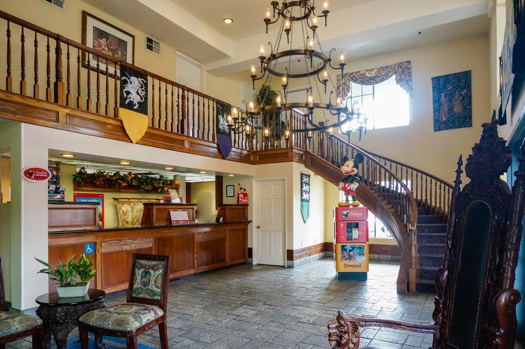 Castle Inn And Suites Anaheim Kültér fotó