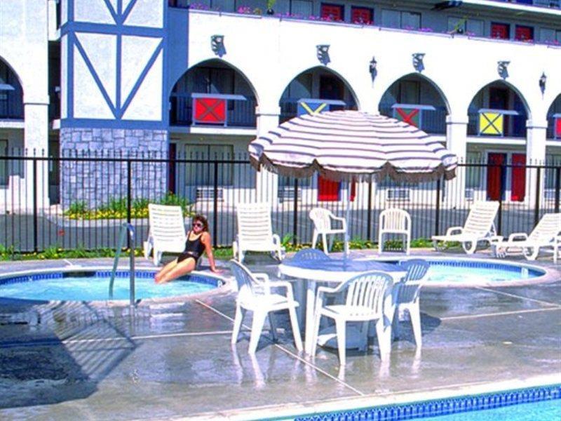 Castle Inn And Suites Anaheim Kültér fotó